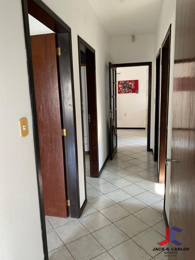 Casa no bairro Santa Teresinha à Venda