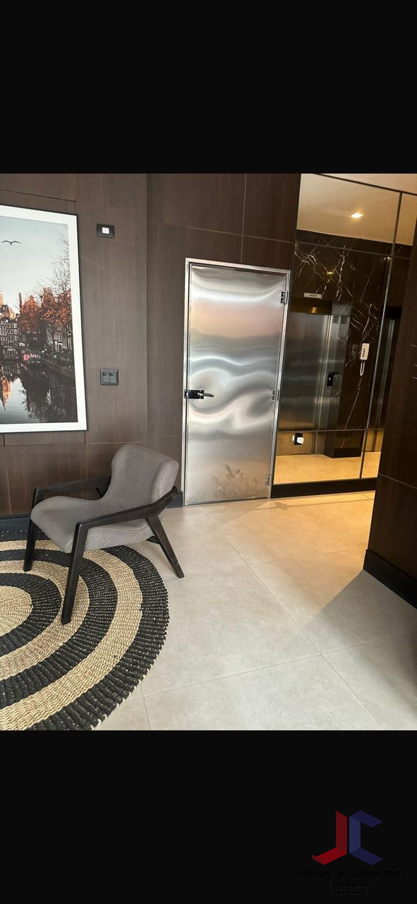 Apartamento a Venda em Itapema bairro Meia Praia