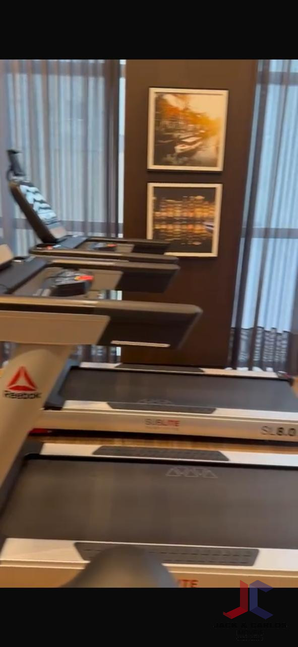 Apartamento a Venda em Itapema bairro Meia Praia