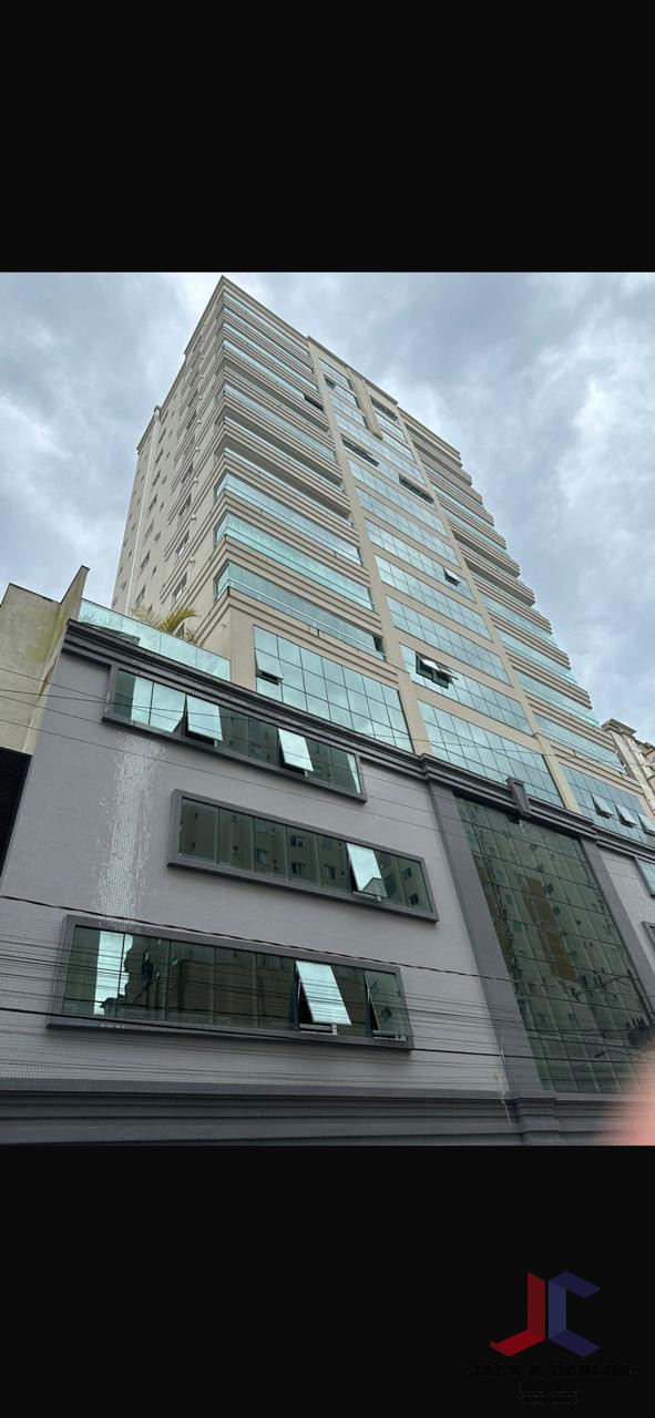 Apartamento a Venda em Itapema bairro Meia Praia