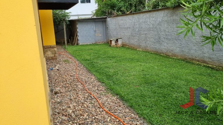 Casa de Alto Padrão a Venda em Gaspar no Bairro: Poço Grande